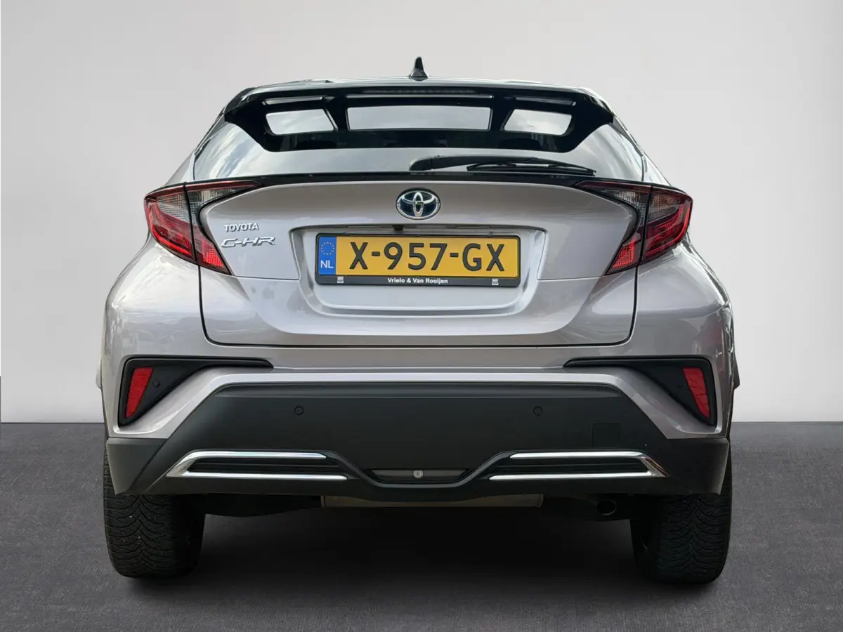 2.0 Hybrid Dynamic | Winterpakket | Camera | PDC | Carplay | All-Season | LED ( Vestiging - Vianen)