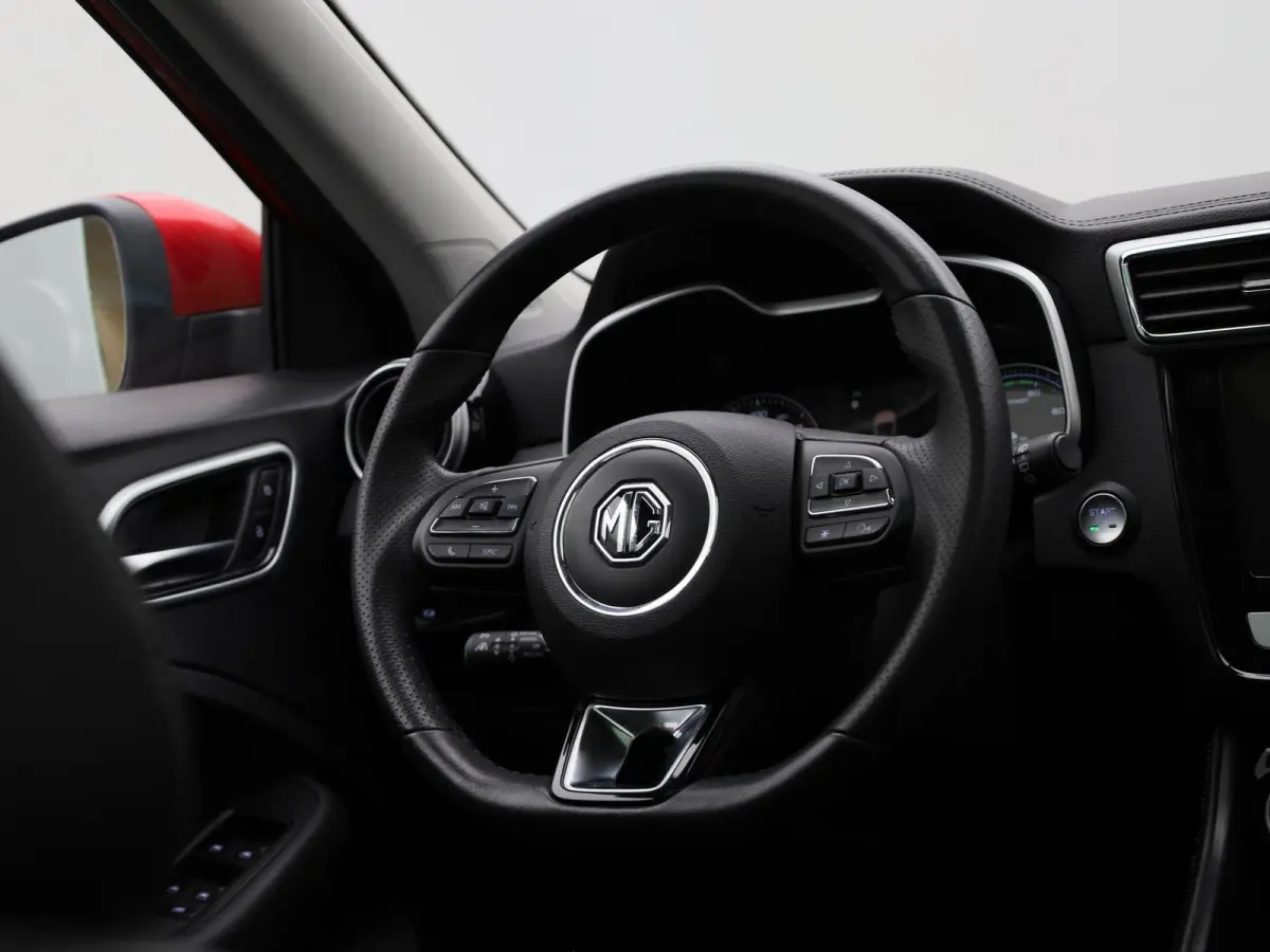 Luxury 45 kWh | Panoramadak | Leder | Apple Carplay - Android Auto | Stoelverwarming | Camera |
