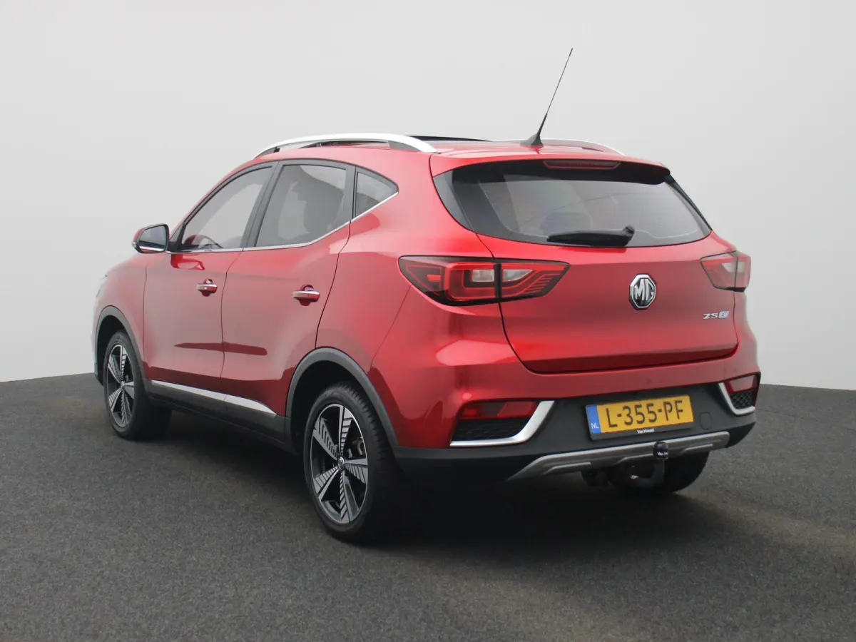 Luxury 45 kWh | Panoramadak | Leder | Apple Carplay - Android Auto | Stoelverwarming | Camera |