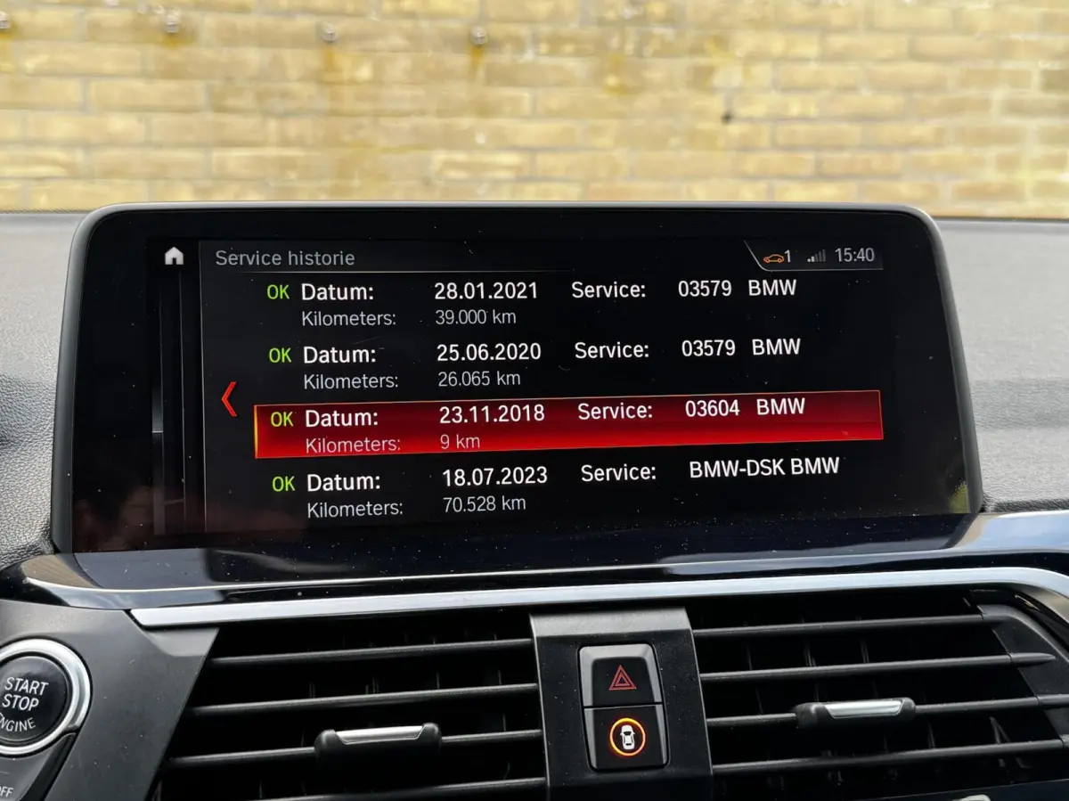 xDrive20i High Executive|M-sport|Trekhaak|Pano|Camera