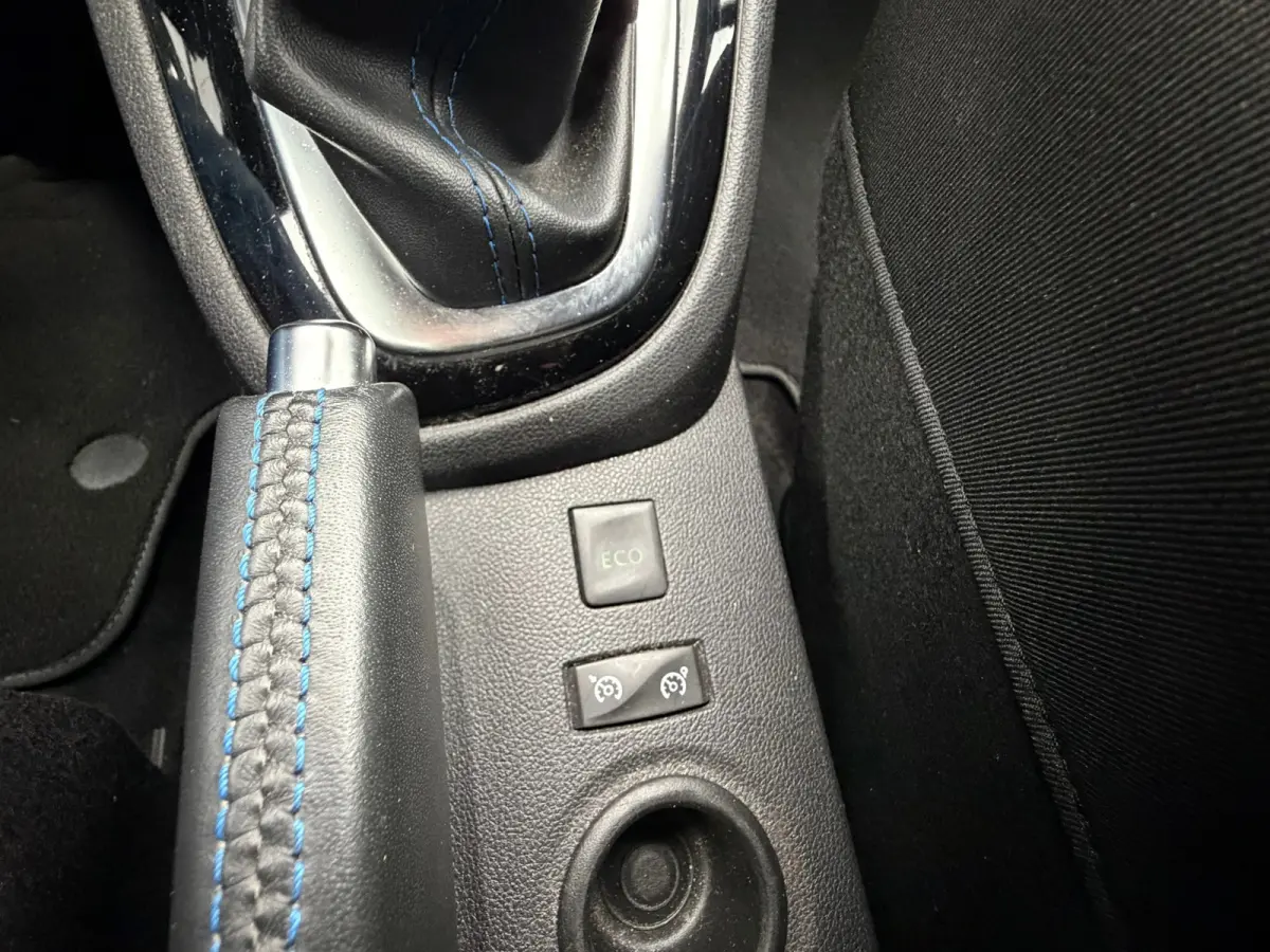 1.3 TCe Version S Automaat/Cruise/LED/Navigat