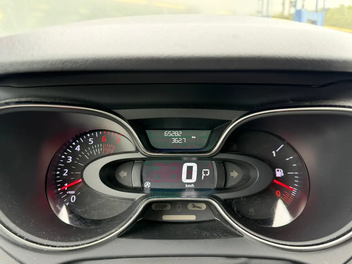 1.3 TCe Version S Automaat/Cruise/LED/Navigat