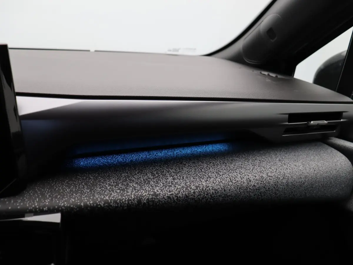 Hybrid 160pk techno | Vijf jaar garantie | Apple carplay | Android auto | Lichtmetalen velgen |