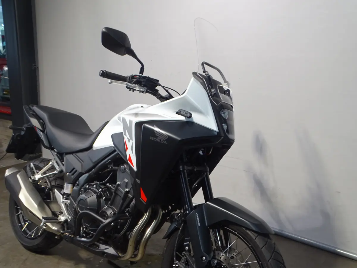 NX 500