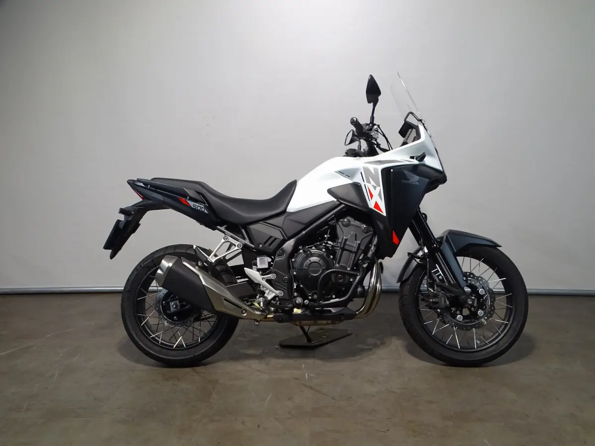 Honda All Road leasen