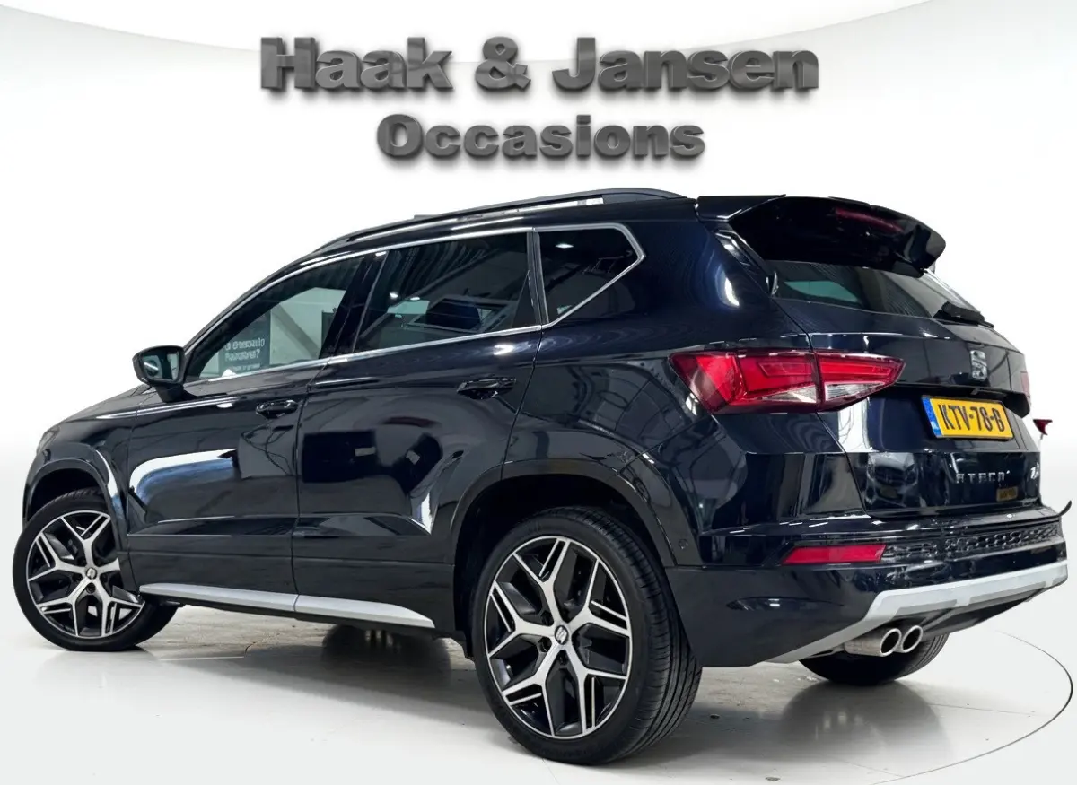 1.5 TSI FR Business Intense Black Achteruitrij camera Lane Assist Climate control