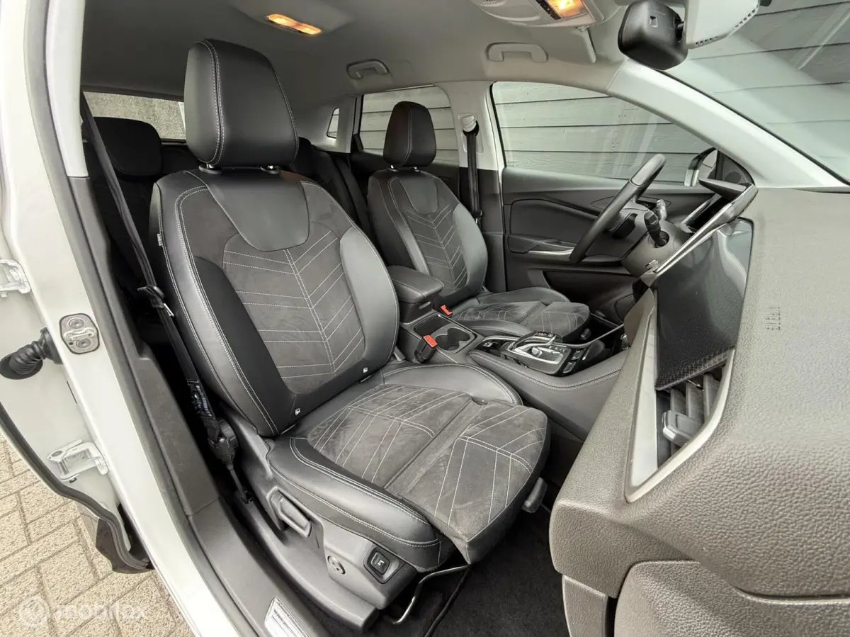 1.2 Turbo GS Line Automaat Carplay/Winterpakket