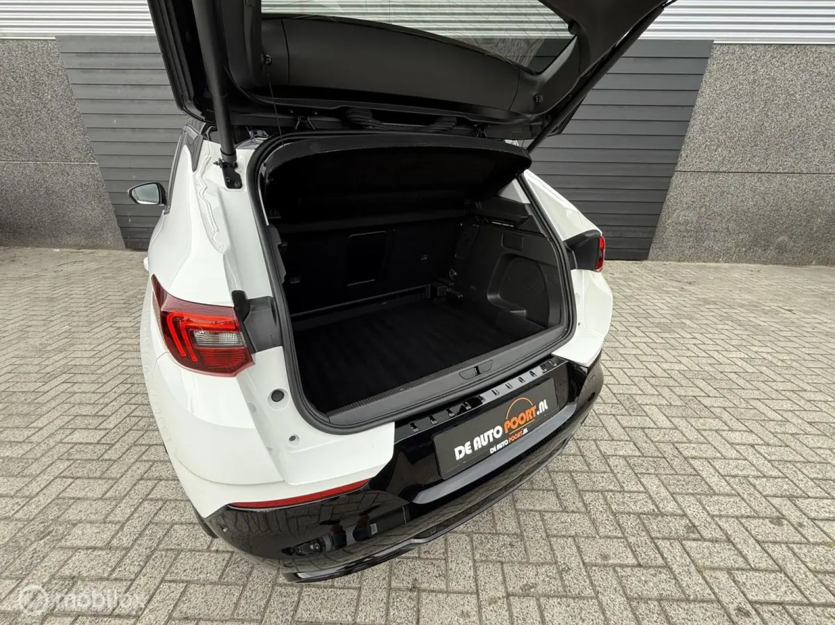 1.2 Turbo GS Line Automaat Carplay/Winterpakket