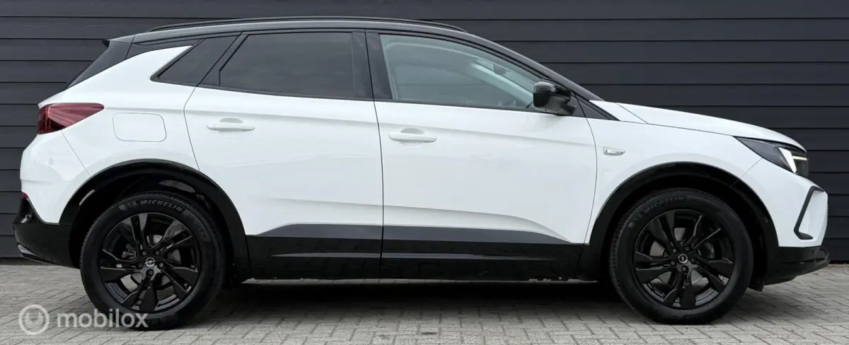 1.2 Turbo GS Line Automaat Carplay/Winterpakket