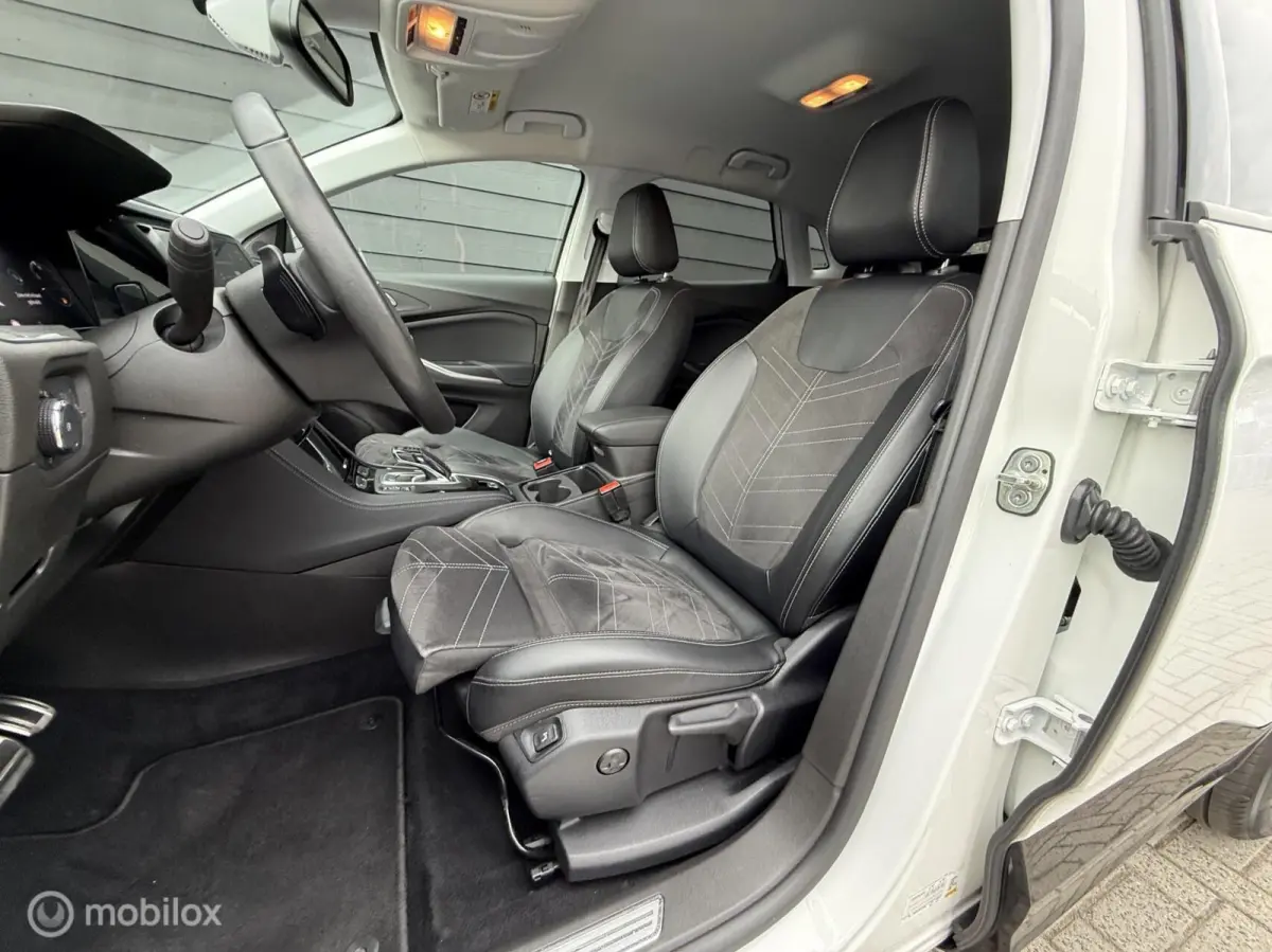 1.2 Turbo GS Line Automaat Carplay/Winterpakket