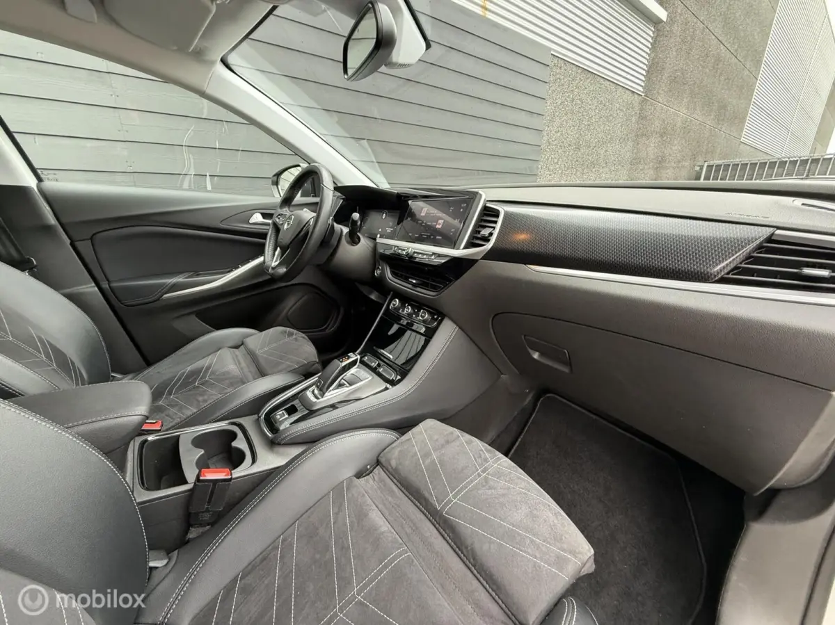 1.2 Turbo GS Line Automaat Carplay/Winterpakket