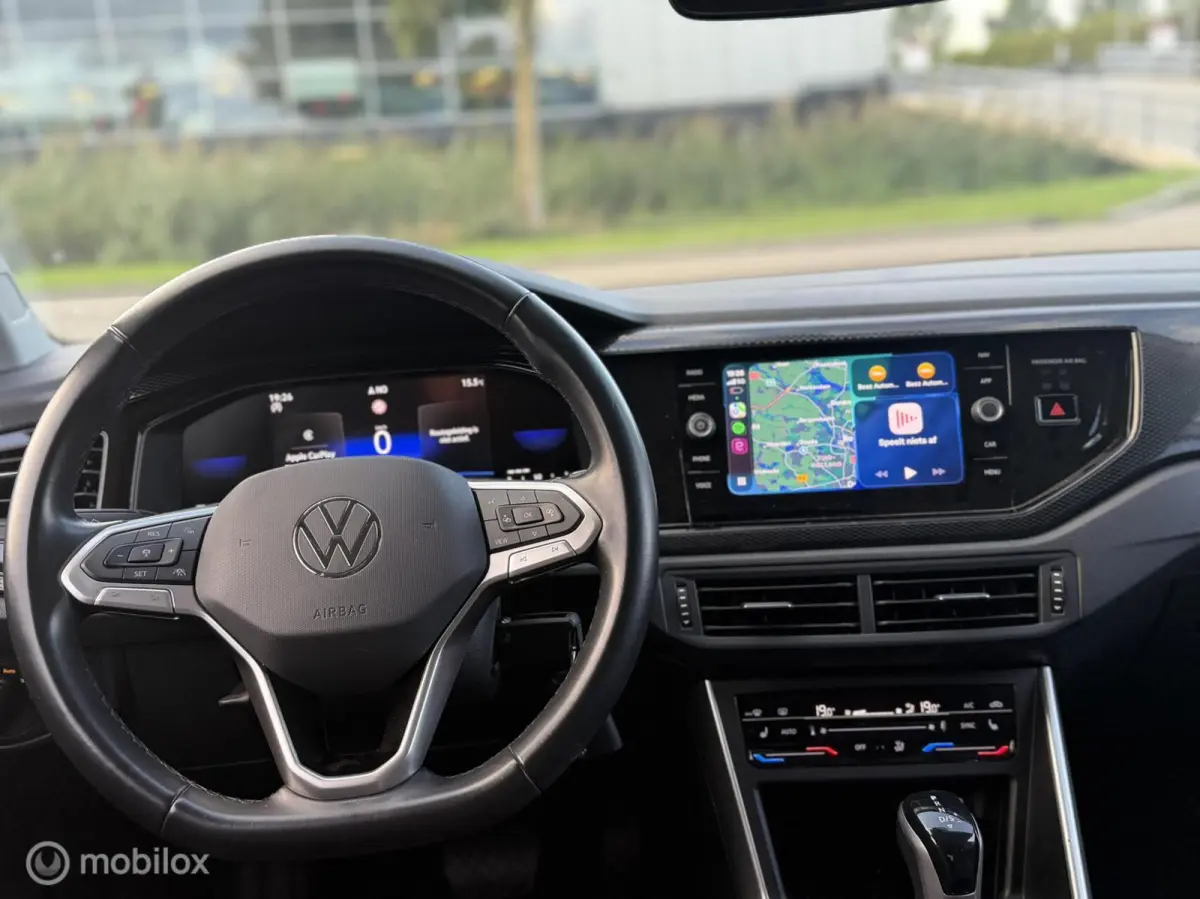 1.0 TSI DSG ACC CAMERA LANE CARPLAY LED