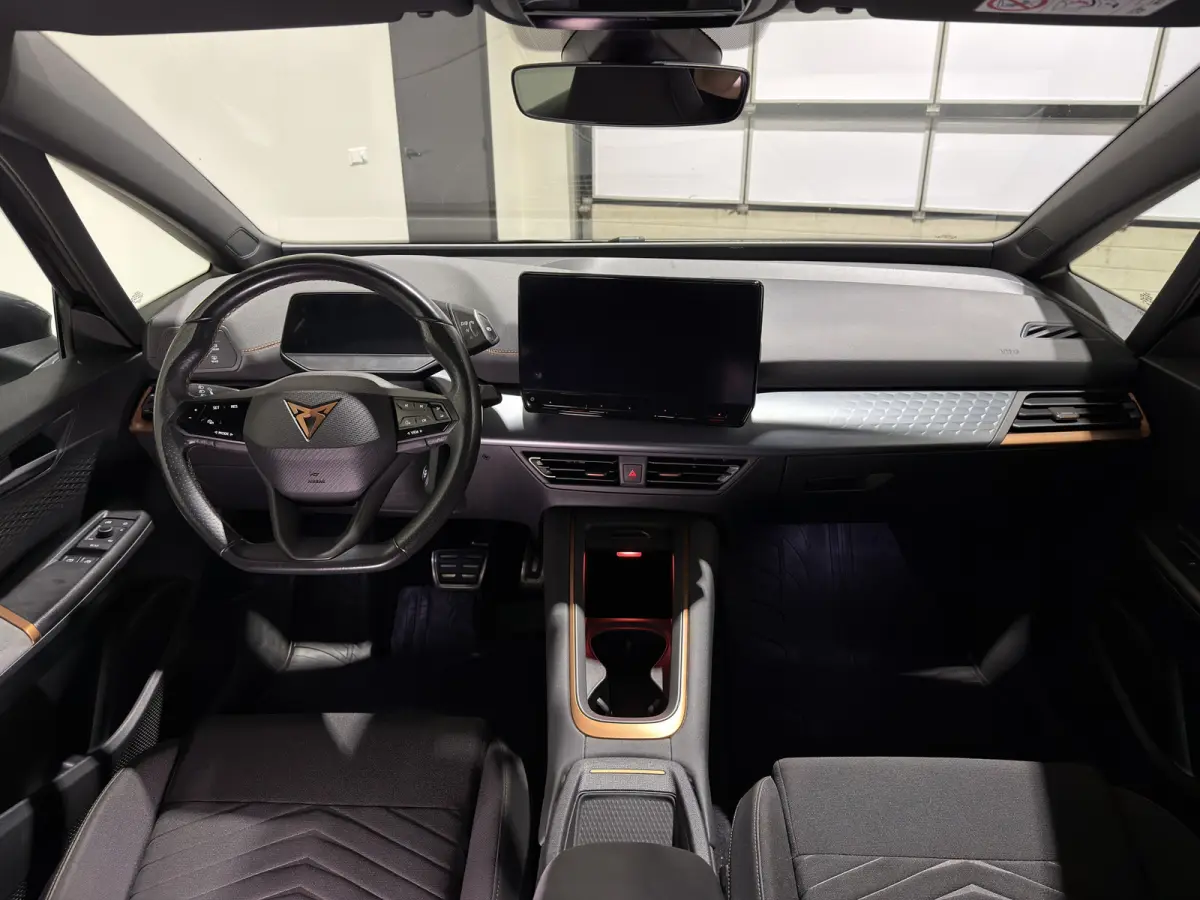 Adrenaline One 62 kWh | ACC | Keyless | Stoelen & stuur verwarmd