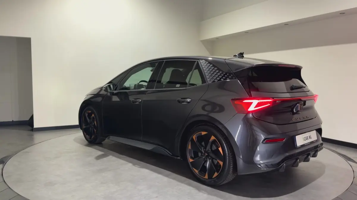 Adrenaline One 62 kWh | ACC | Keyless | Stoelen & stuur verwarmd