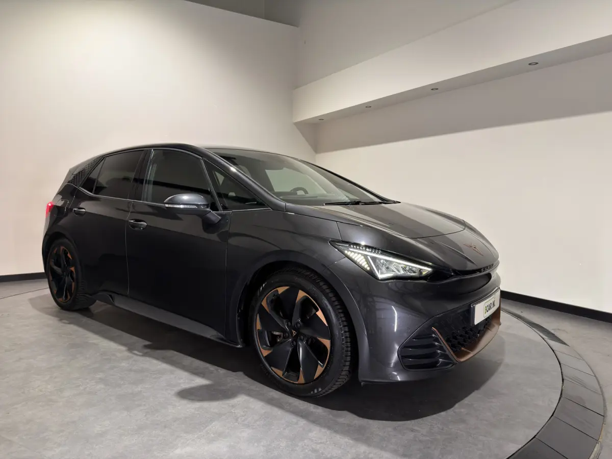 Adrenaline One 62 kWh | ACC | Keyless | Stoelen & stuur verwarmd