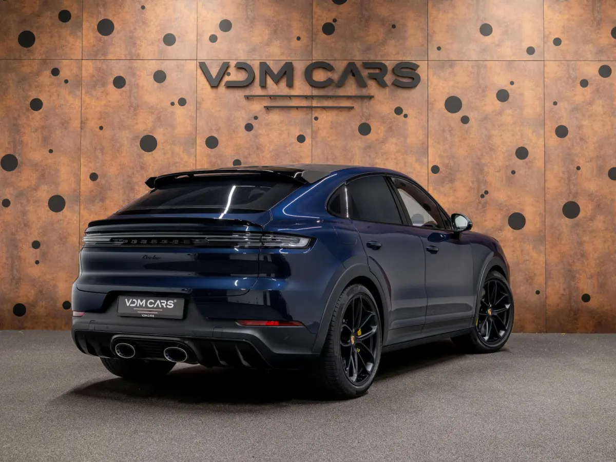 4.0 Turbo E-Hybrid GT | 18-weg | Achterasbest. | Burmester | HUD | Stiksels |