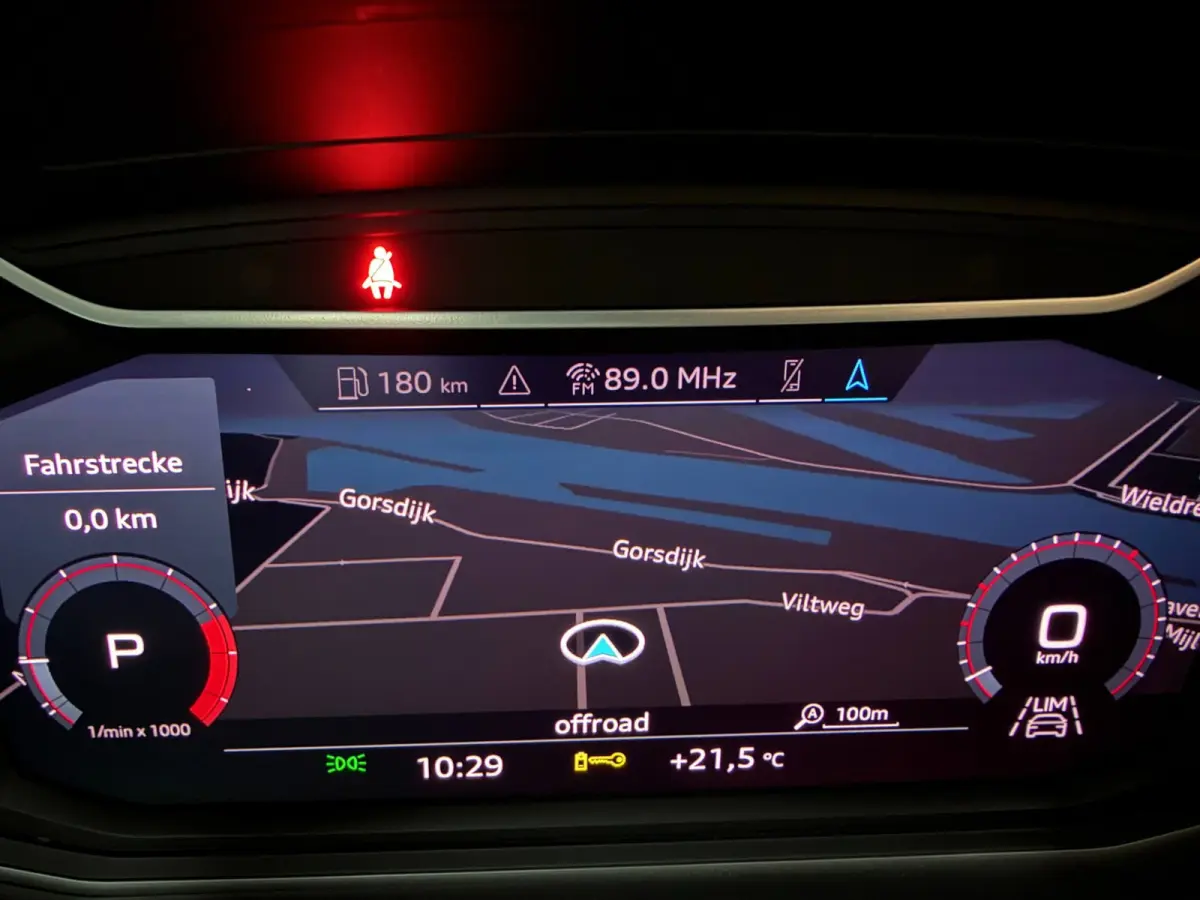 35 TFSI edition one NAVI/V-COCKPIT/SFEERVERL/B&O/ECC/PDC/CRUISE///