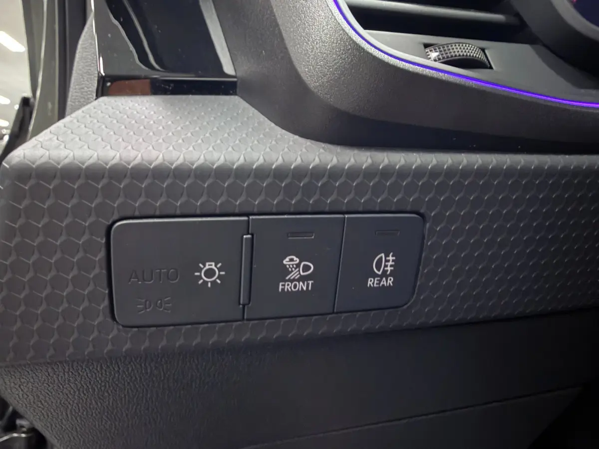 35 TFSI edition one NAVI/V-COCKPIT/SFEERVERL/B&O/ECC/PDC/CRUISE///