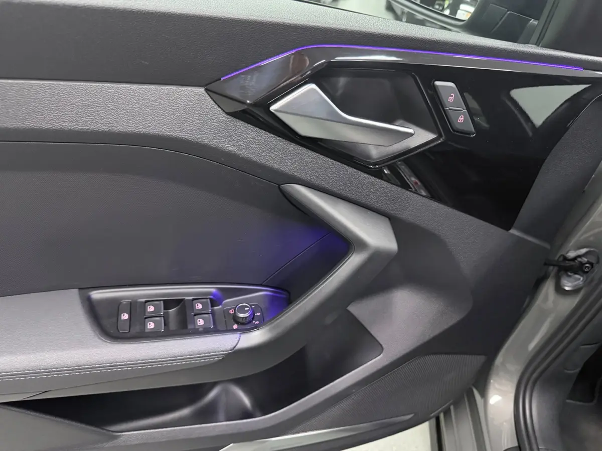 35 TFSI edition one NAVI/V-COCKPIT/SFEERVERL/B&O/ECC/PDC/CRUISE///