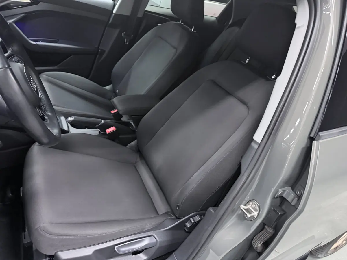 35 TFSI edition one NAVI/V-COCKPIT/SFEERVERL/B&O/ECC/PDC/CRUISE///
