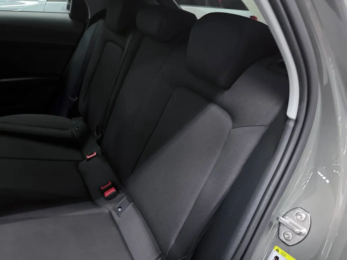 35 TFSI edition one NAVI/V-COCKPIT/SFEERVERL/B&O/ECC/PDC/CRUISE///