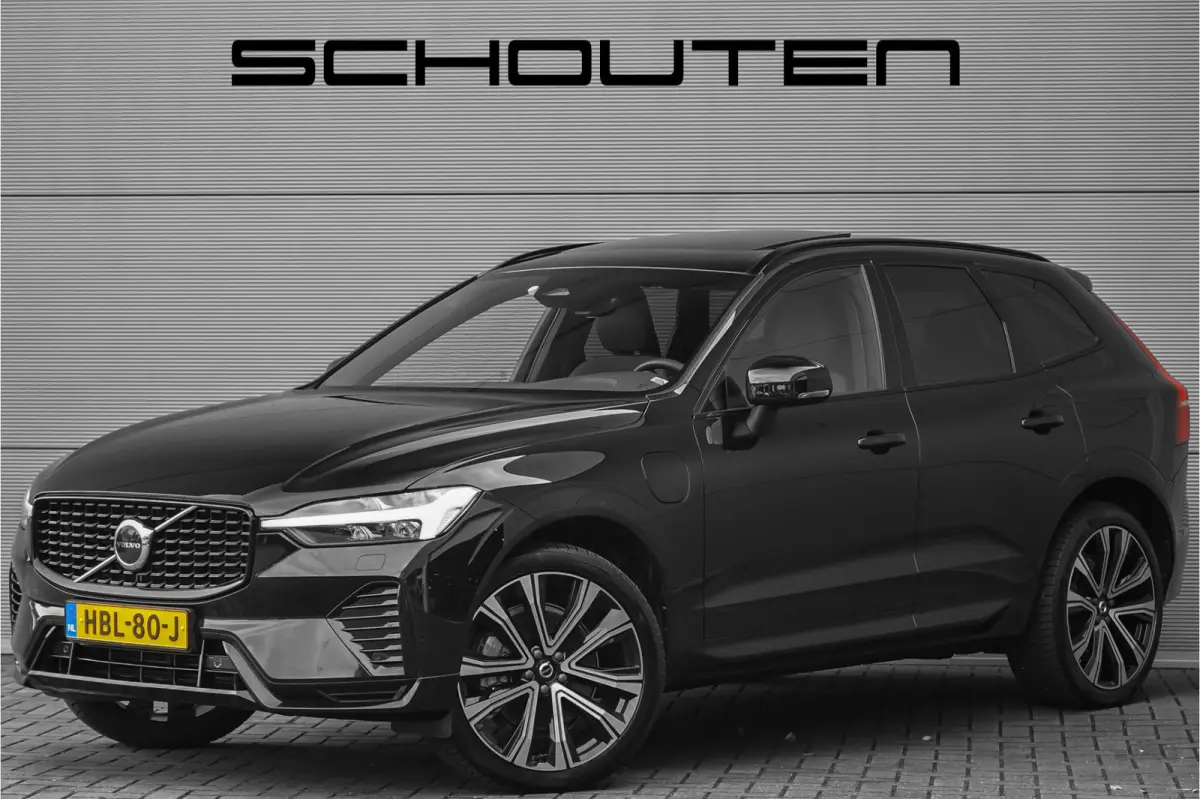 2.0 T6 Plug-in hybrid AWD Plus Dark Pano Trekhaak ACC