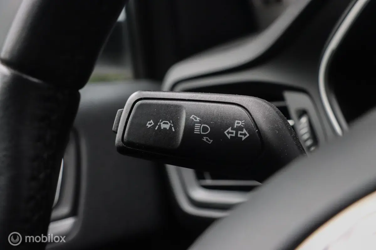 1.0 EcoBoost|NAP|STOEL & STUURVERM.|CARPLAY