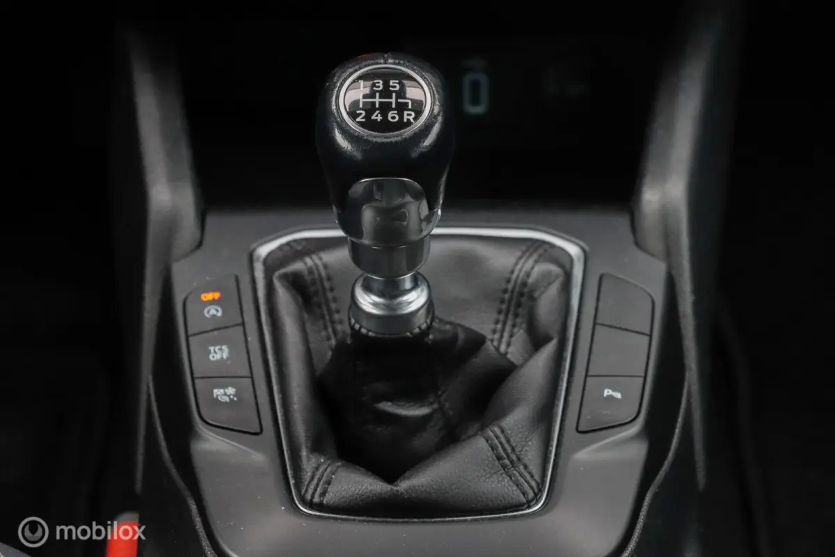 1.0 EcoBoost|NAP|STOEL & STUURVERM.|CARPLAY