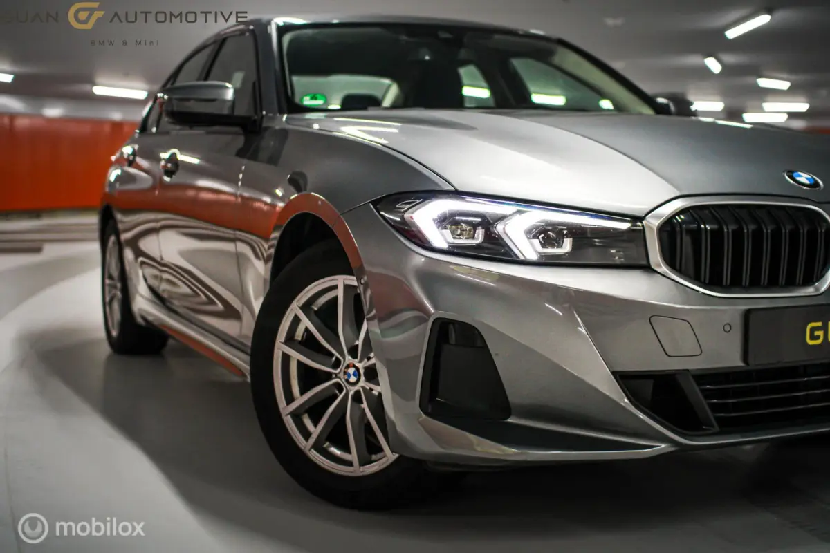 318i | WIDESCREEN | STUUR/STOEL VERW |