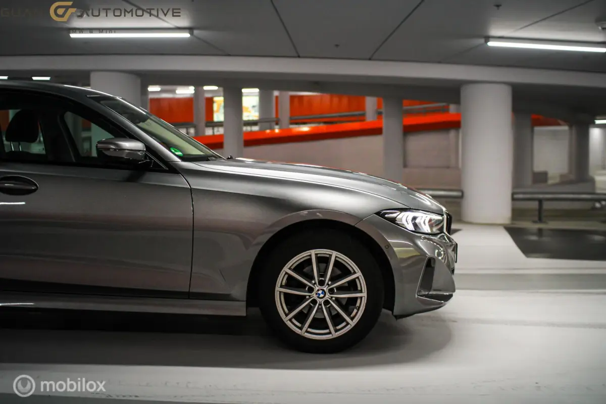 318i | WIDESCREEN | STUUR/STOEL VERW |