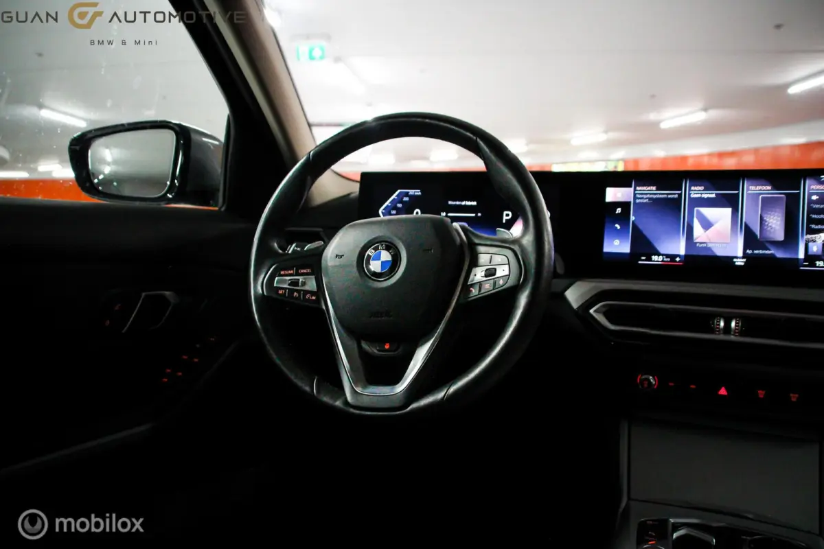 318i | WIDESCREEN | STUUR/STOEL VERW |