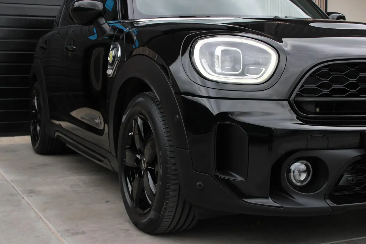 1.5 Cooper ALL4 MINI Yours PANO | LEDER