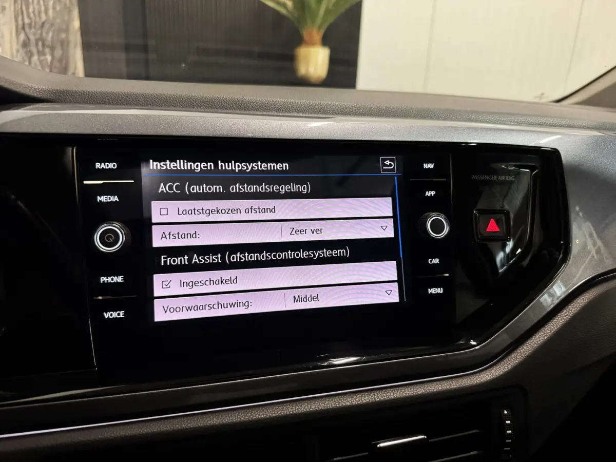 1.0 TSI Highline|PANO|BEATS|VIRTUAL|SFEER|BOMVOL!