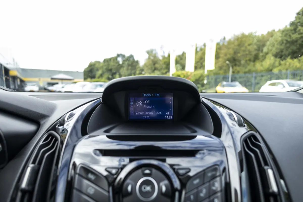 1.0 EcoBoost Titanium | Trekhaak | Panoramadak | Zeer nette staat |