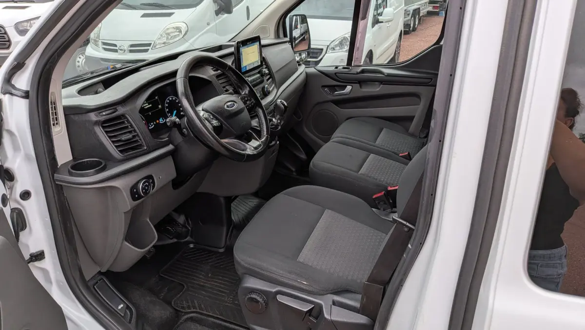 300 2.0 TDCI L2H1 Ambiente DC Marge auto !