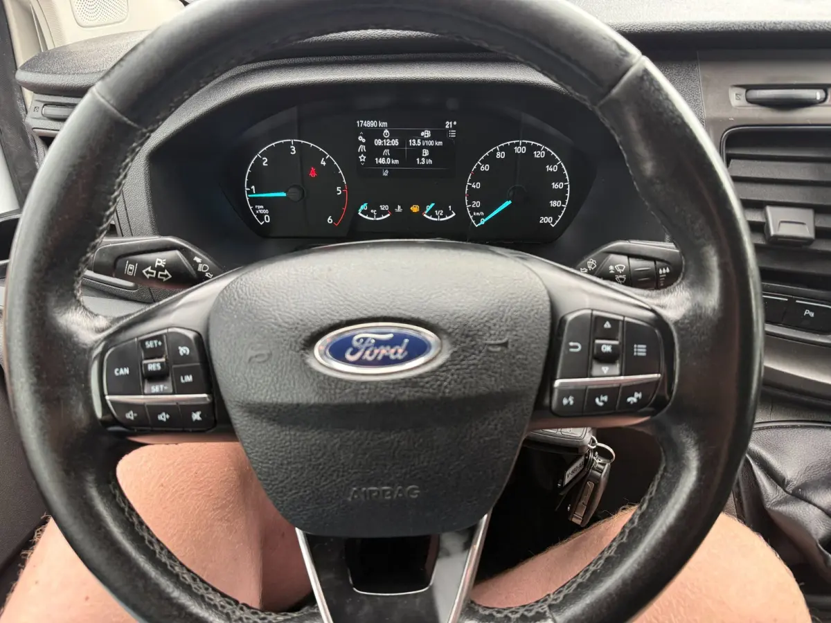 300 2.0 TDCI L2H1 Ambiente DC Marge auto !