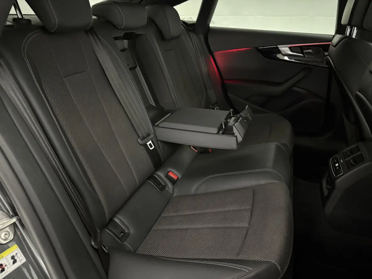 35 TFSI S-line Competition | Virtual | Sfeer | Carplay | Clima | Cruise | Parkeersens.
