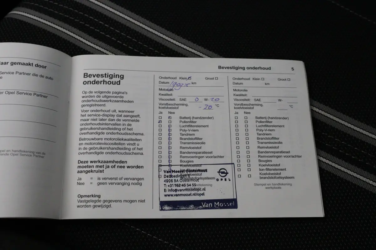 1.2 Turbo Hybrid GS | 1e Eigenaar! | Automaat! | Navi By App | Airco | LED | BLIS | Camera | Parkeersensoren V+A | DAB | Lichtmetalen Velgen