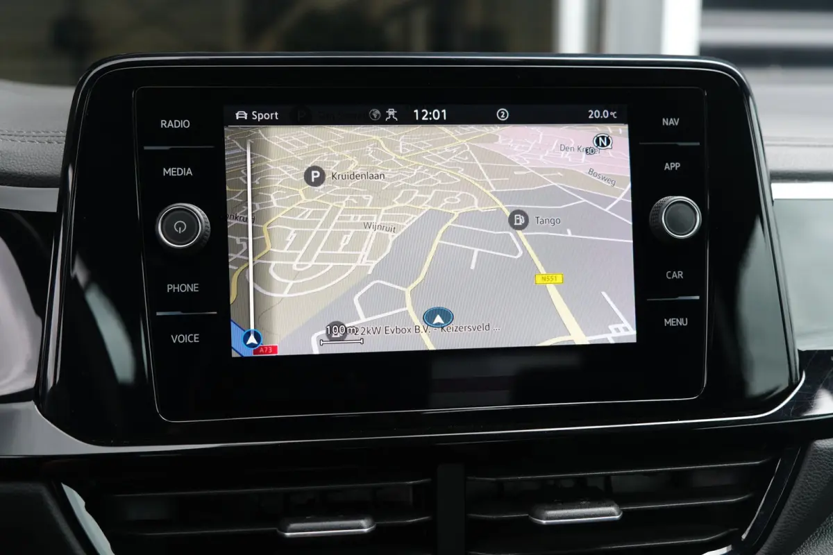 1.5 TSI DSG 2x R-Line Navi Camera Led ACC