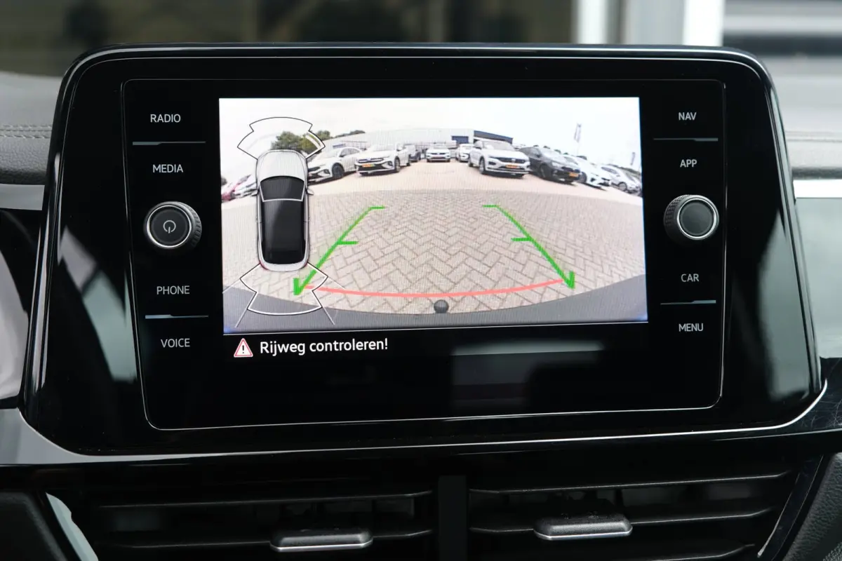 1.5 TSI DSG 2x R-Line Navi Camera Led ACC