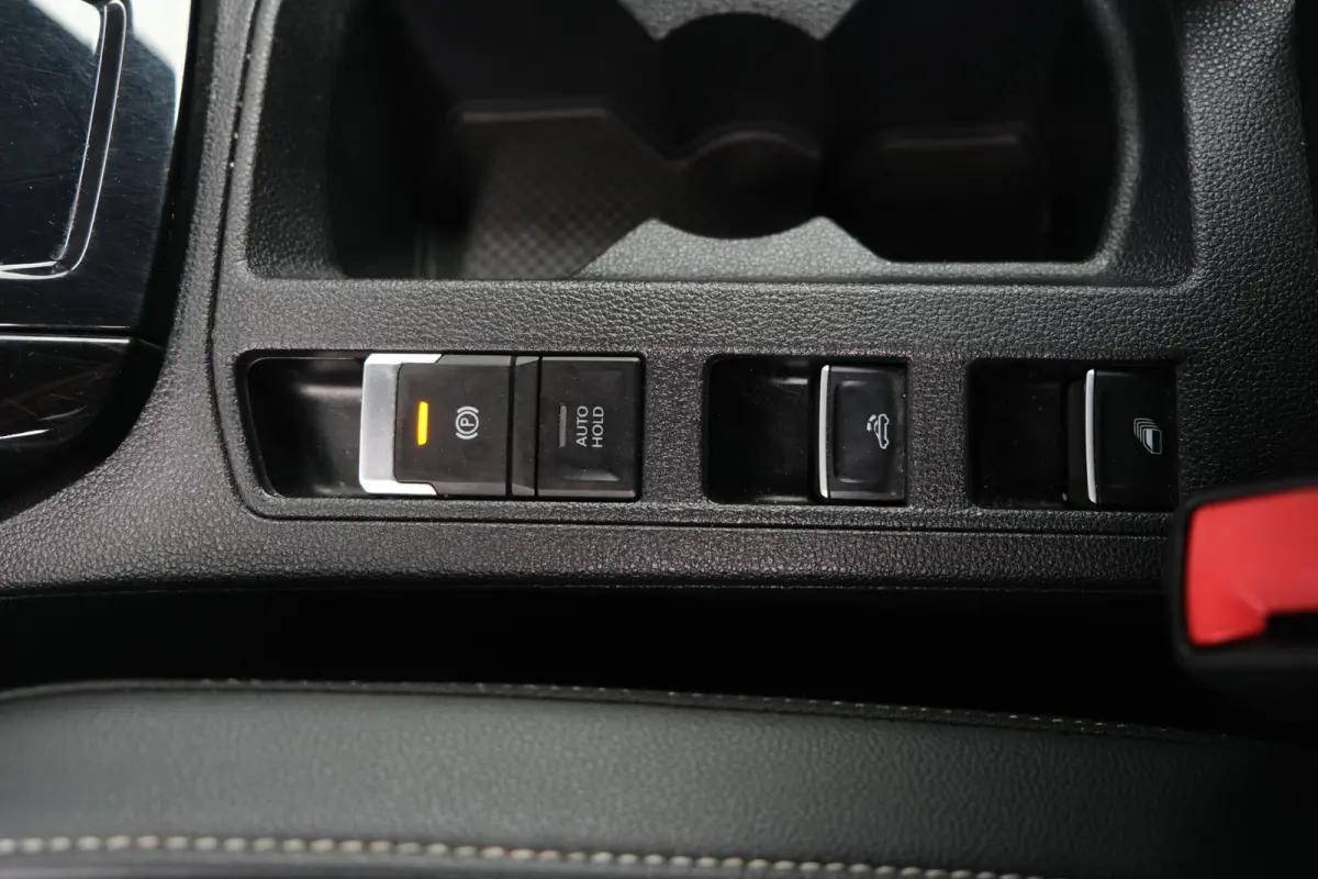 1.5 TSI DSG 2x R-Line Navi Camera Led ACC