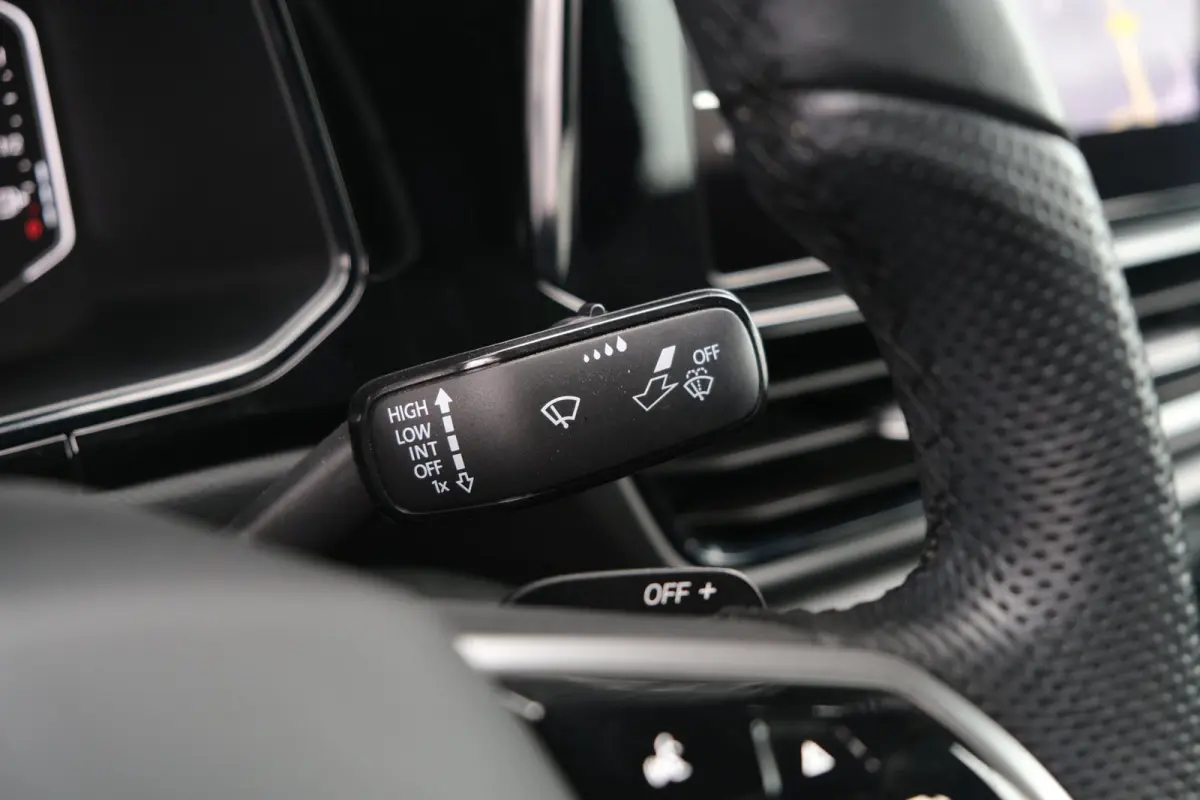 1.5 TSI DSG 2x R-Line Navi Camera Led ACC