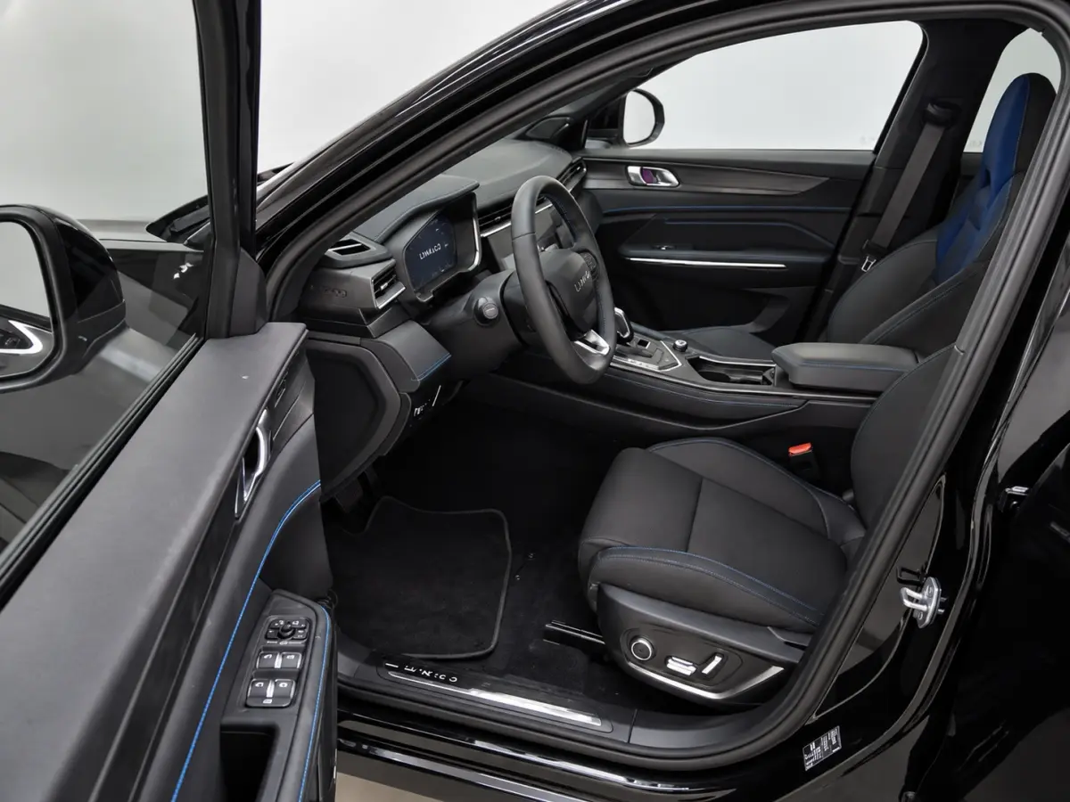 1.5 | 360 Camera |Panorama | Apple Carplay/Android | Navigatie | Led