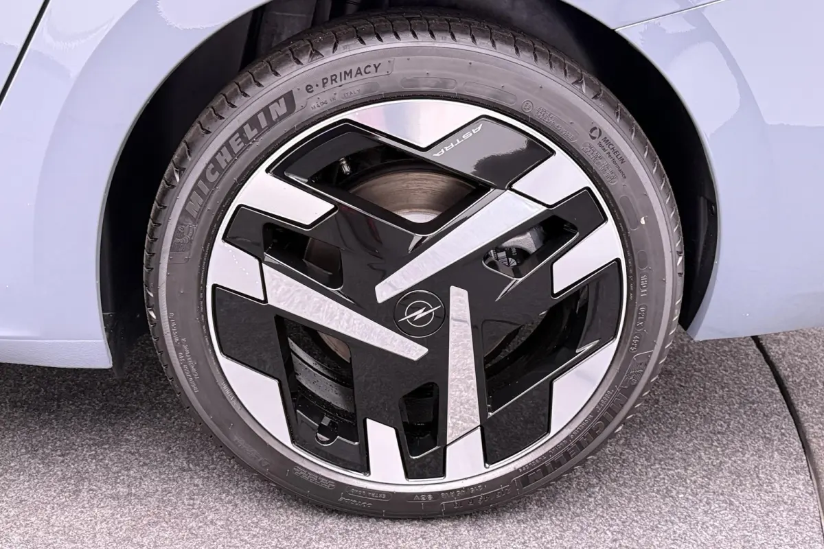 58 kWh Business Edition 2+6 Jaar Garantie / Snel Leverbaar