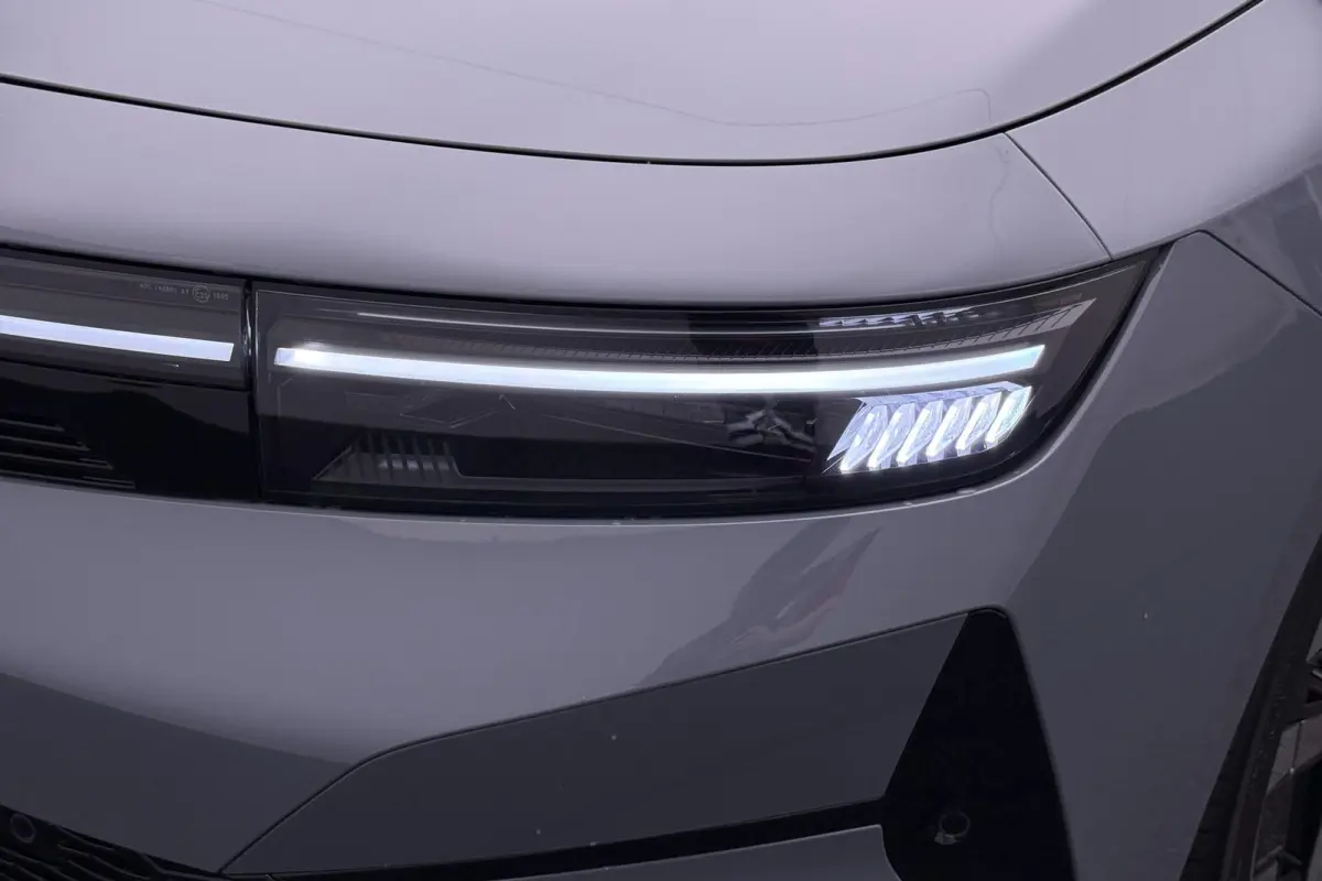 58 kWh Business Edition 2+6 Jaar Garantie / Snel Leverbaar