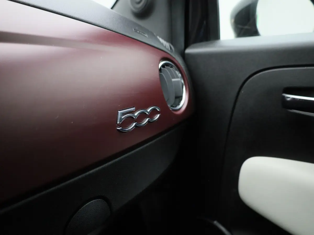 1.0 Hybrid Star | PANORAMADAK | APPLE CARPLAY - ANDROID AUTO | CLIMATE CONTROL | CRUISE CONTROL | NAVIGATIE |