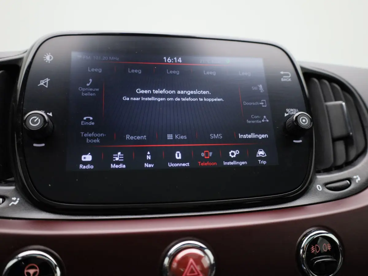 1.0 Hybrid Star | PANORAMADAK | APPLE CARPLAY - ANDROID AUTO | CLIMATE CONTROL | CRUISE CONTROL | NAVIGATIE |