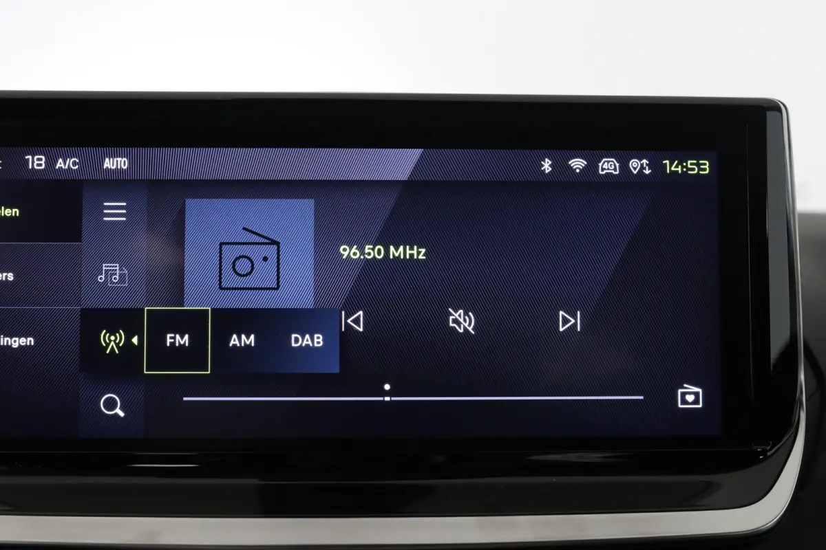 Hybrid 100 e-DCS6 Allure | 1e Eigenaar! | Automaat | LED | Clima | Navi By App | Cruise Control | Parkeersensoren V+A | Lichtmetalen Velgen | Half Leder | DAB