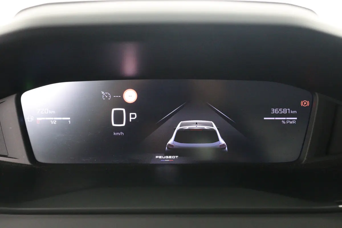 Hybrid 100 e-DCS6 Allure | 1e Eigenaar! | Automaat | LED | Clima | Navi By App | Cruise Control | Parkeersensoren V+A | Lichtmetalen Velgen | Half Leder | DAB