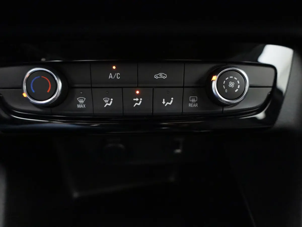 1.2 Edition | APPLE CARPLAY - ANDROID AUTO | AIRCO | LANE ASSIST | CRUISE CONTROL |